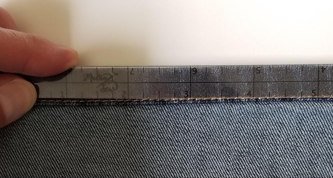 Checking a 1/2" seam allowance for accuracy using a Quarter Inch Patchwork Ruler "QIP"