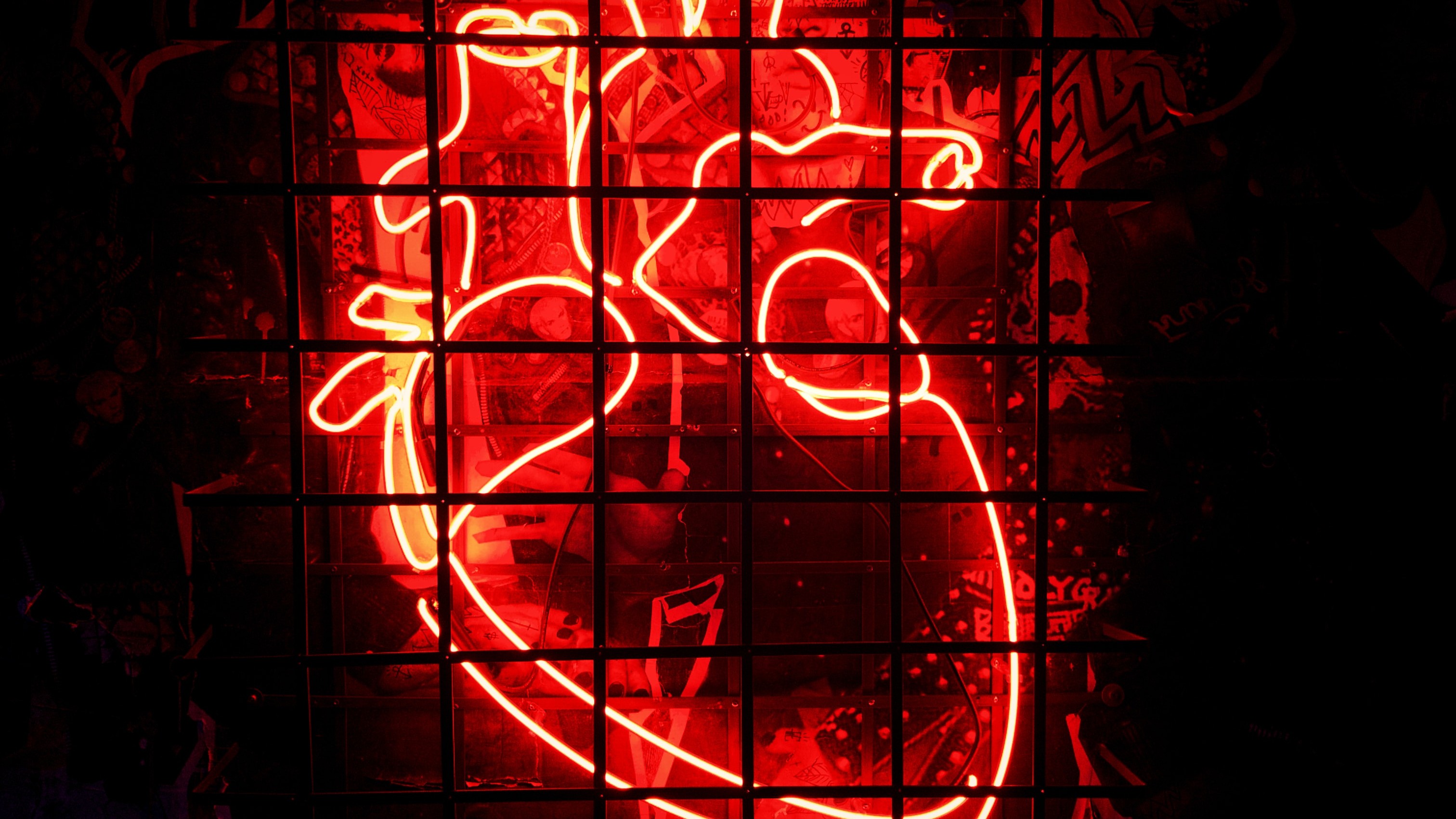 Image of a red neon heart