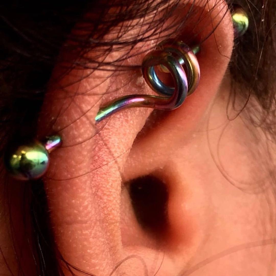 industrial piercing infection bump