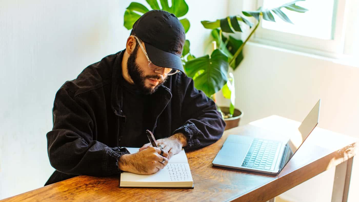 How Daily Writing Can Help Big and Tall Men Achieve Their Goals