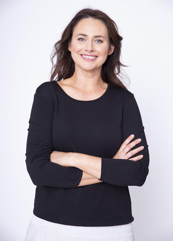 Basic Fleece Lined Top in Black