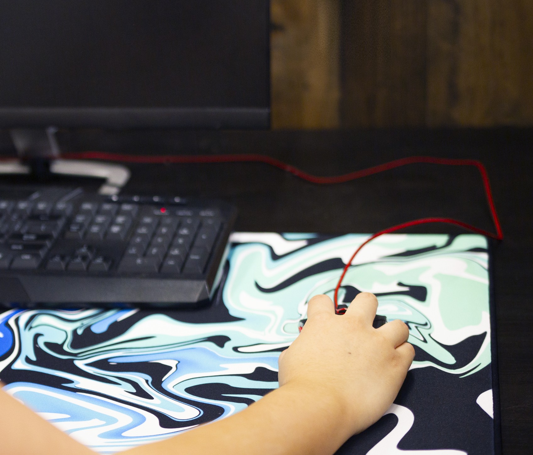 Layered Swirl Extended Mousepad – Inked Gaming