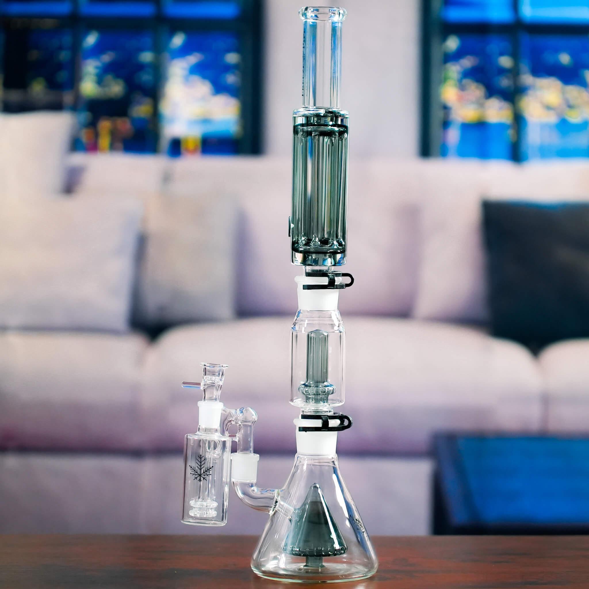ash catcher on glass water pipe