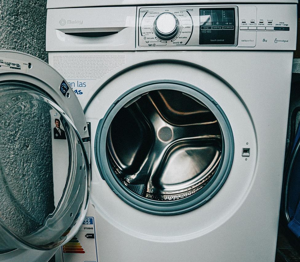 How to Dry Clothes Indoors Faster Energy-Saving Practices for Indoor Drying