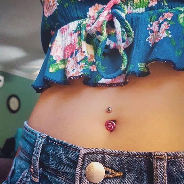 Belly Button Piercing Facts – What to Know About Belly Button Piercings