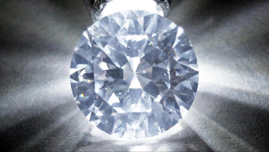 Cubic Zirconia vs. Diamond: What&#39;s the Difference? - Blush and Bar