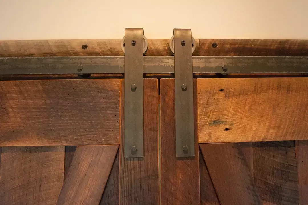 barn door hardware