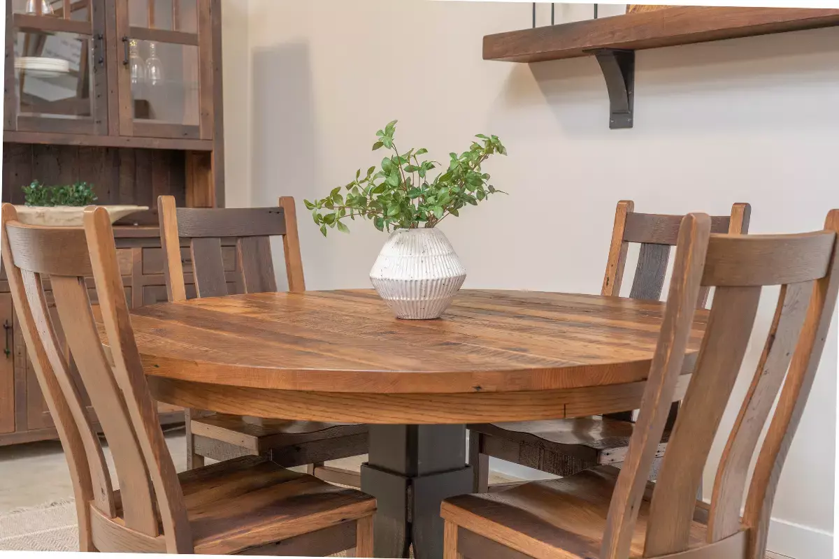 Round Granby Dining Table