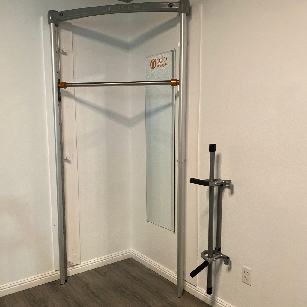 corner pull up bar gym with dip bar and pull up station by SoloStrength