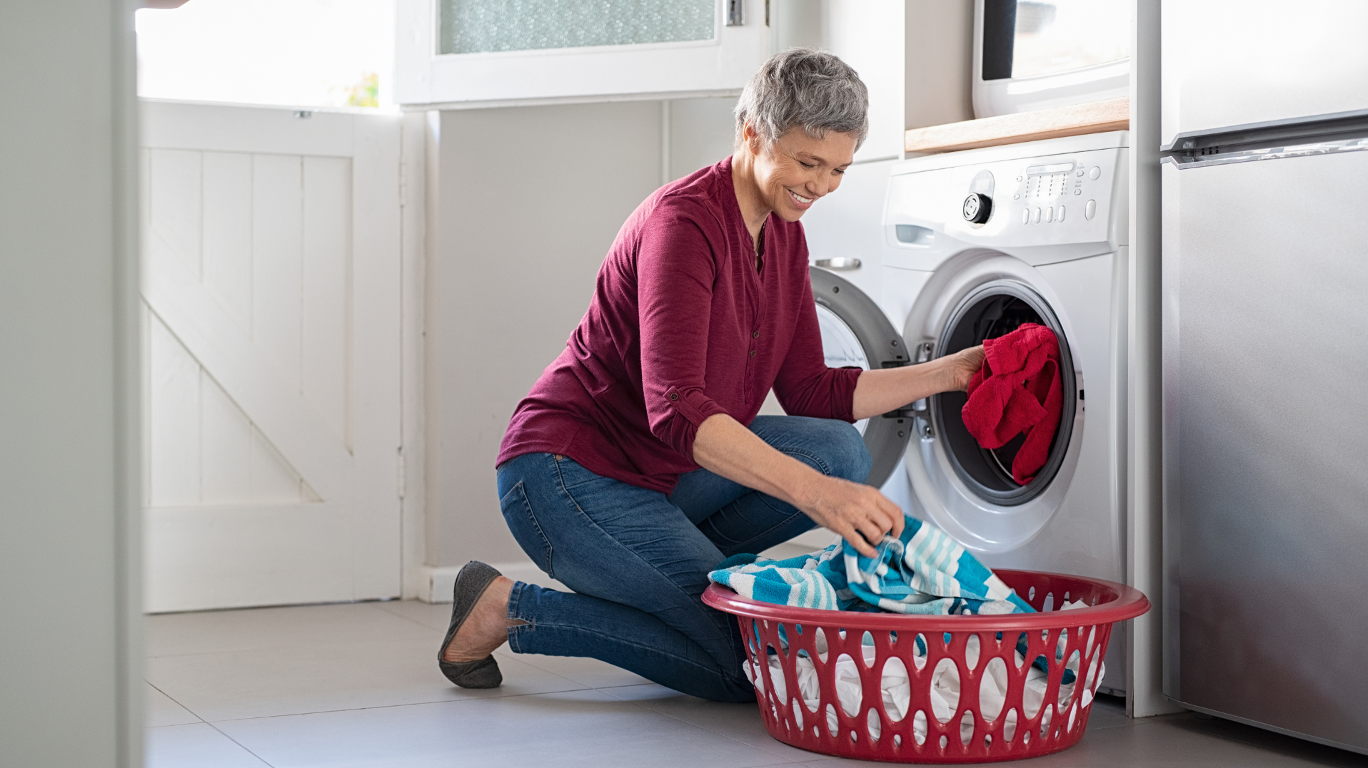 How to Reduce Wrinkles on Laundry Remove Clothes Promptly