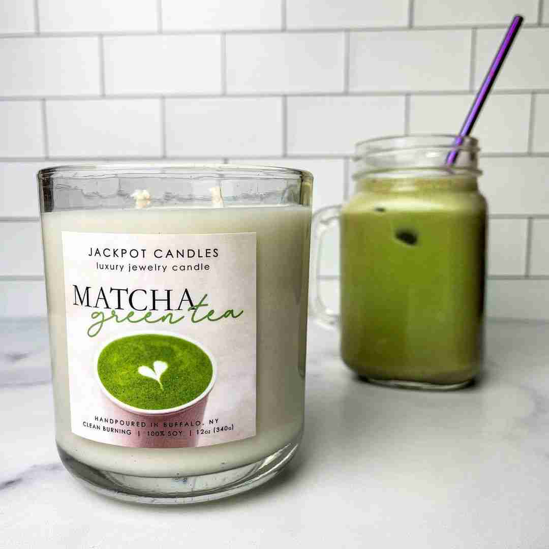 lilac scented candle