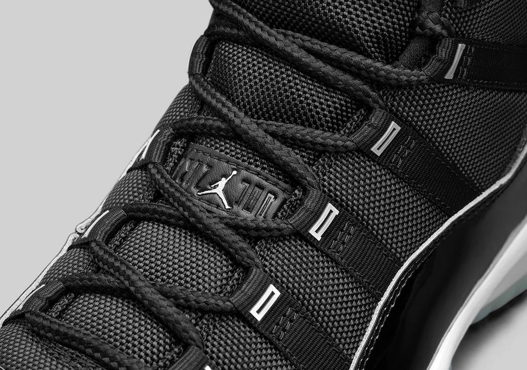 Air Jordan 11 Jubilee Photos