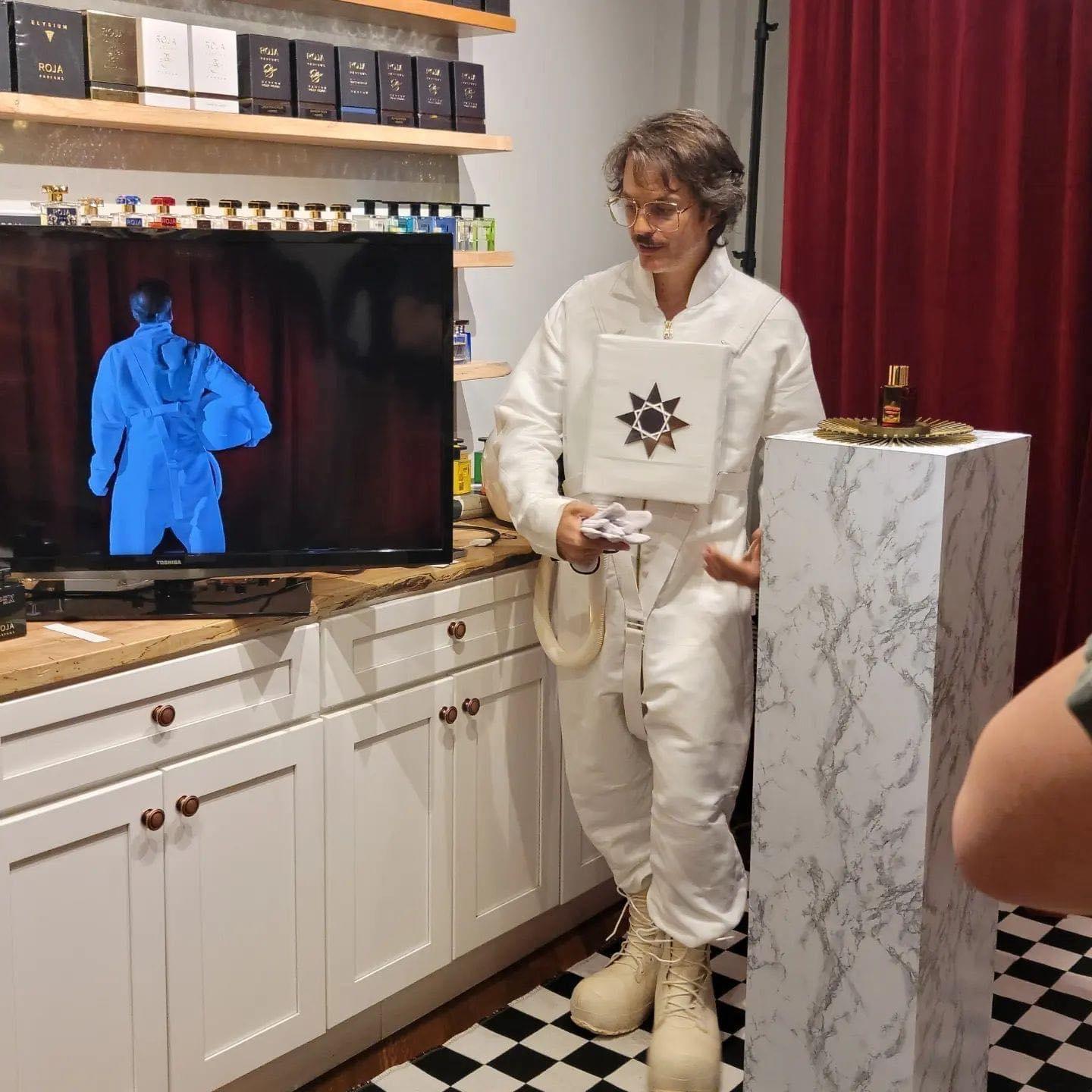 A New Perfume is Coming!