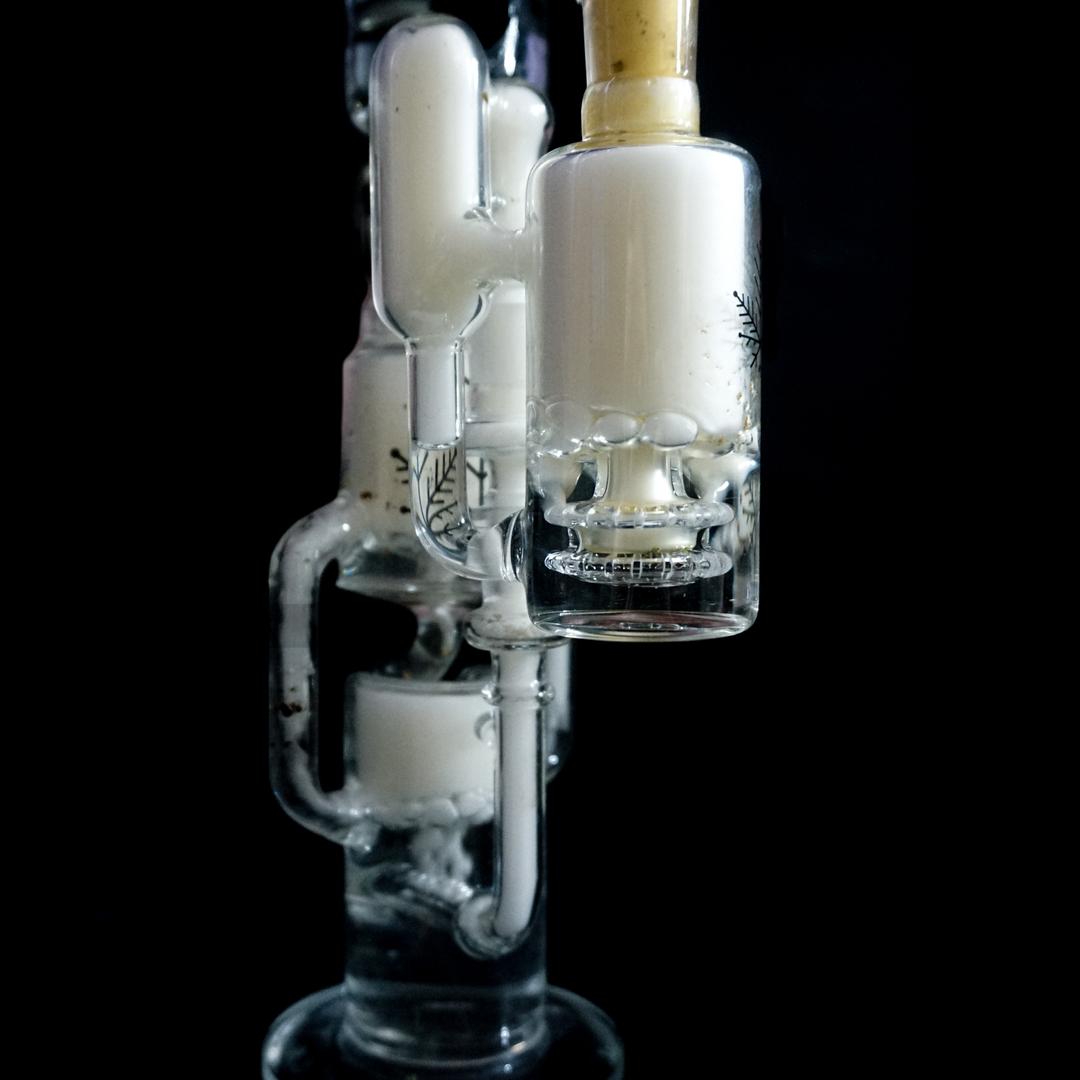ash catcher on bong
