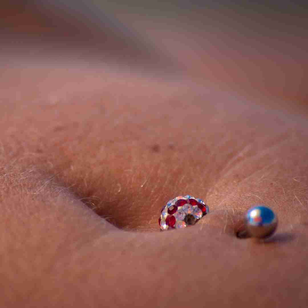 belly button ring