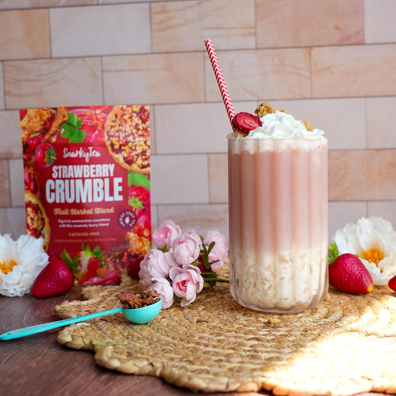 Strawberry Crumble Latte – Snarky Tea