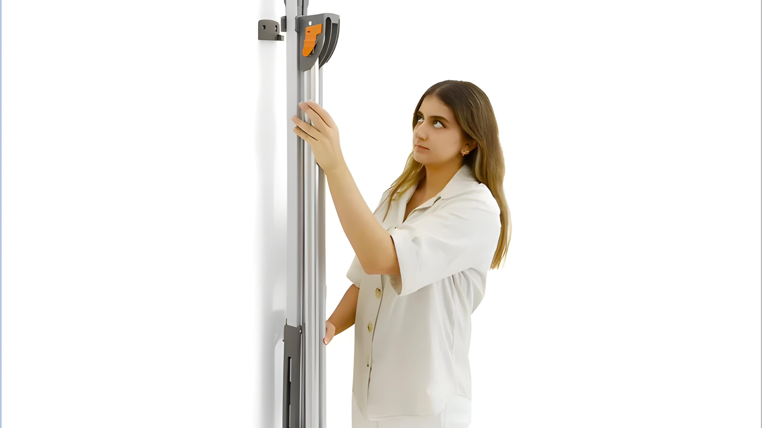 Portable Clothes Line for Travel Portability and Compactness