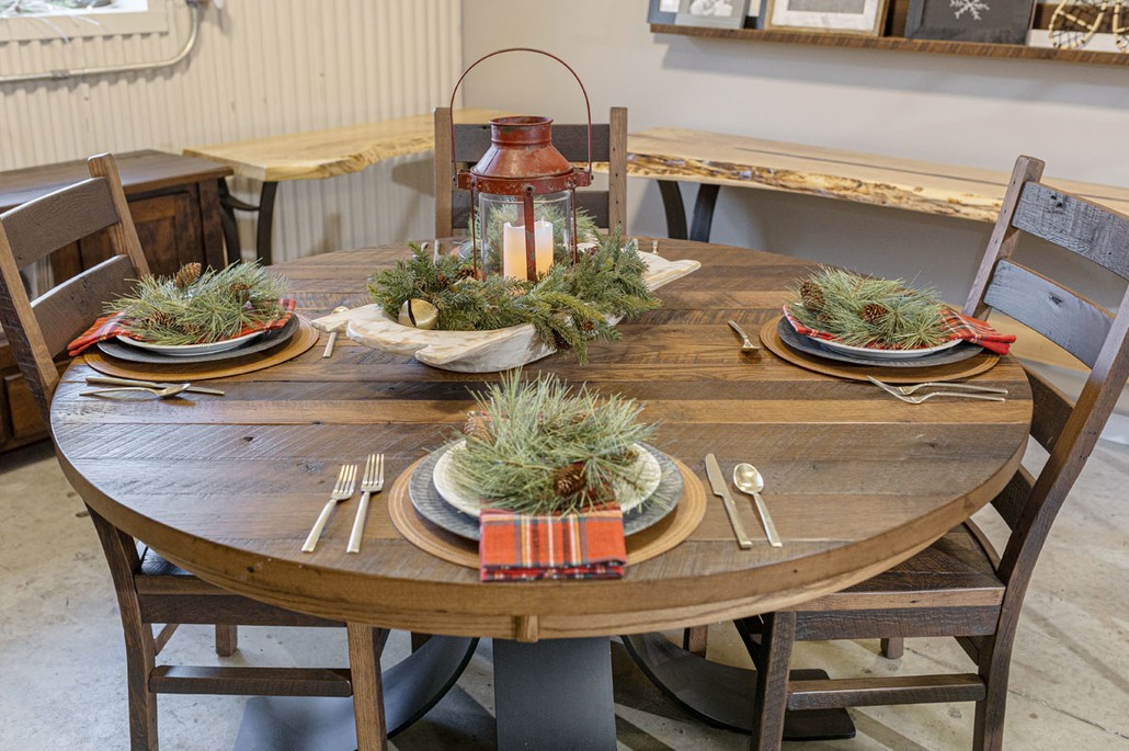 granby barnwood table setting for christmas