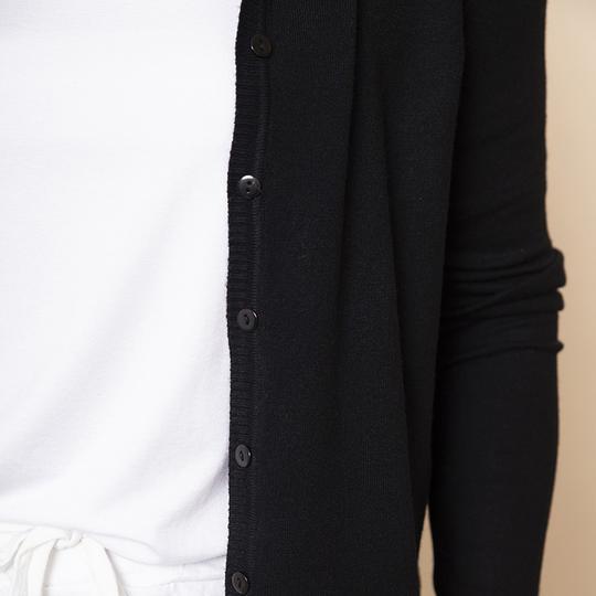 Round Neck Button Cardi in Black