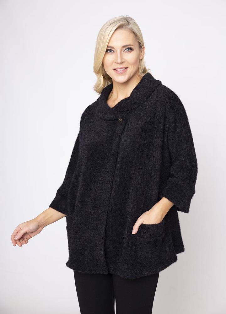 Round Neck 3/4 Sleeve Coat/Cardi in Black