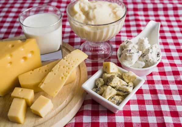 menyimpan dairy food