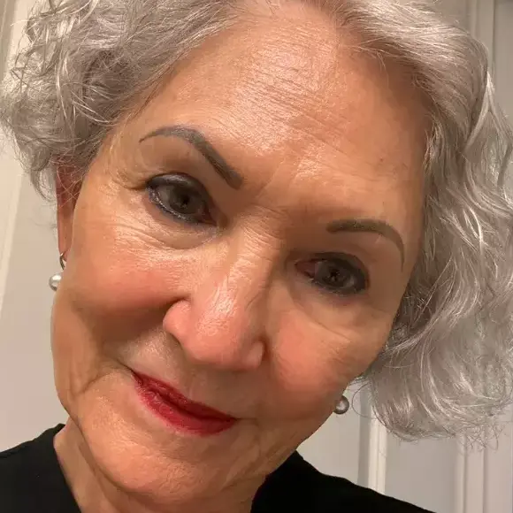 Darlene R.