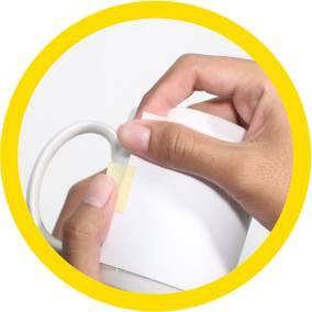 menyiapkan mug, mug polos, memasang kertas sublim