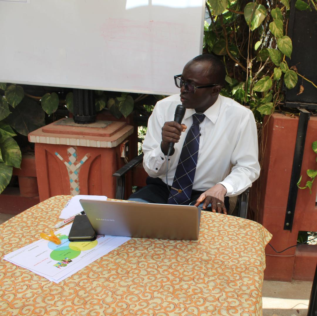 Ahmed from CETAG gives his talk on problems facing environmentalists in The Gambia