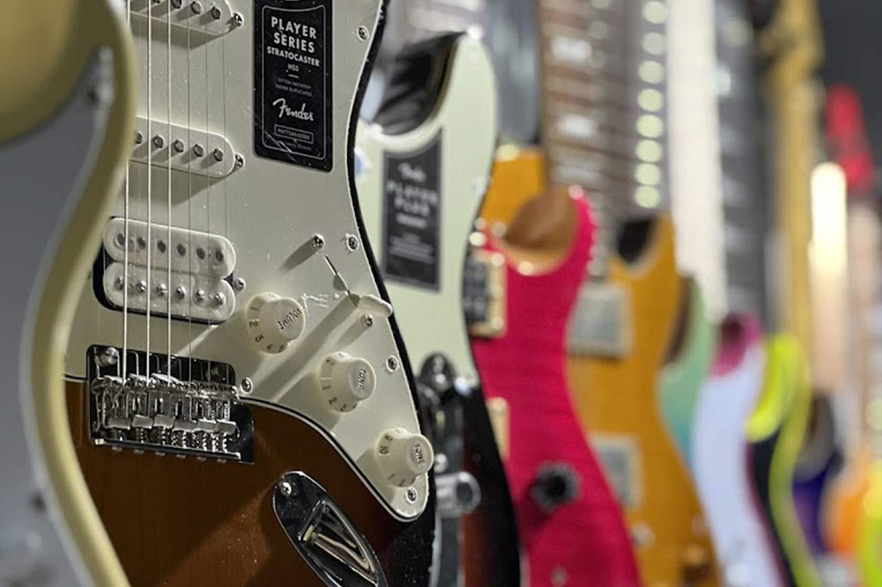 Bajaao Music Store Shop for Musical Instruments in Andheri, Mumbai