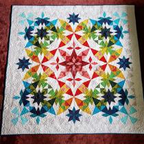 Quilt of the Day #13 - Honeybell (FREE Pattern!)