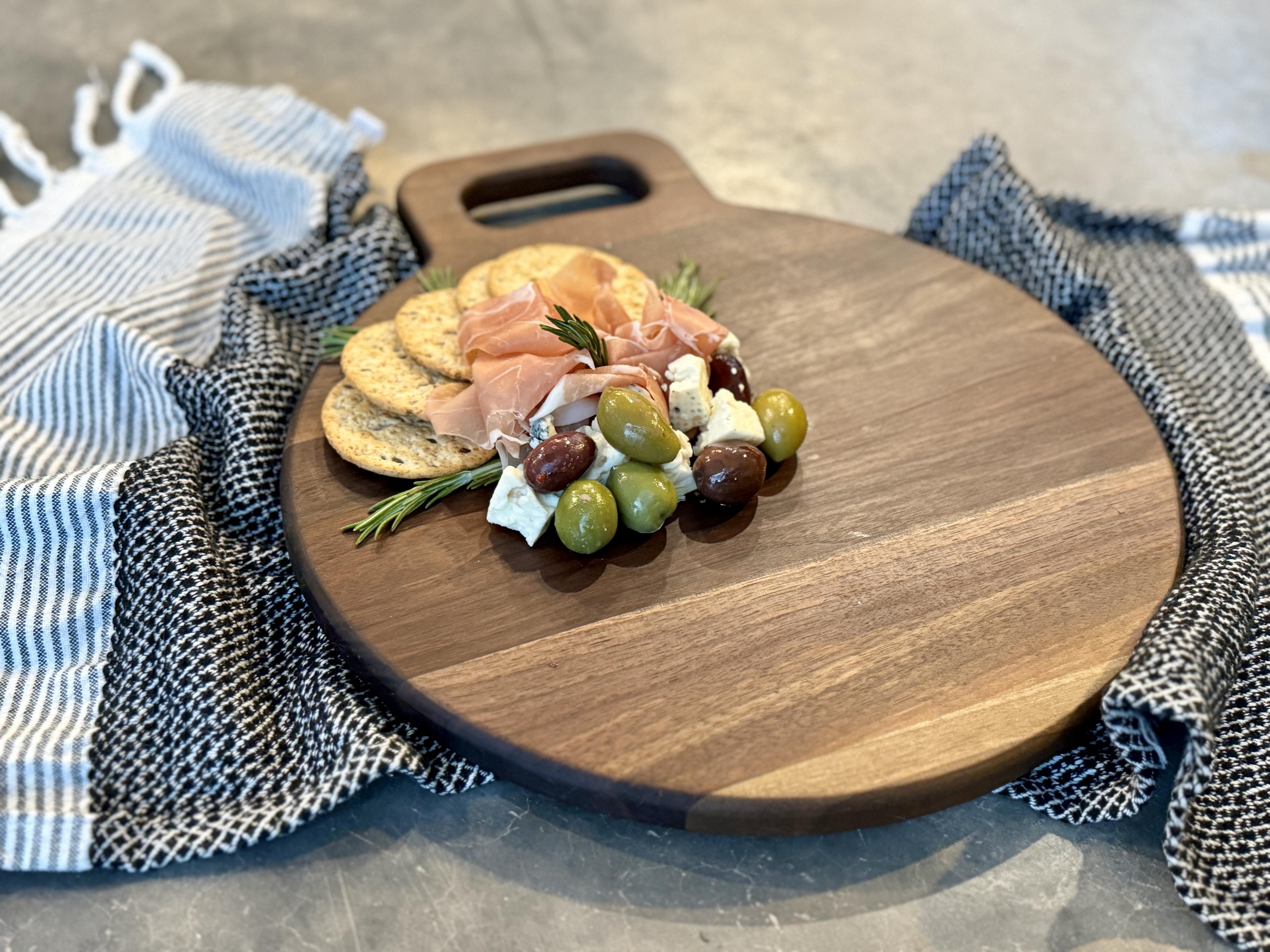 Homestead edge grain cutting board