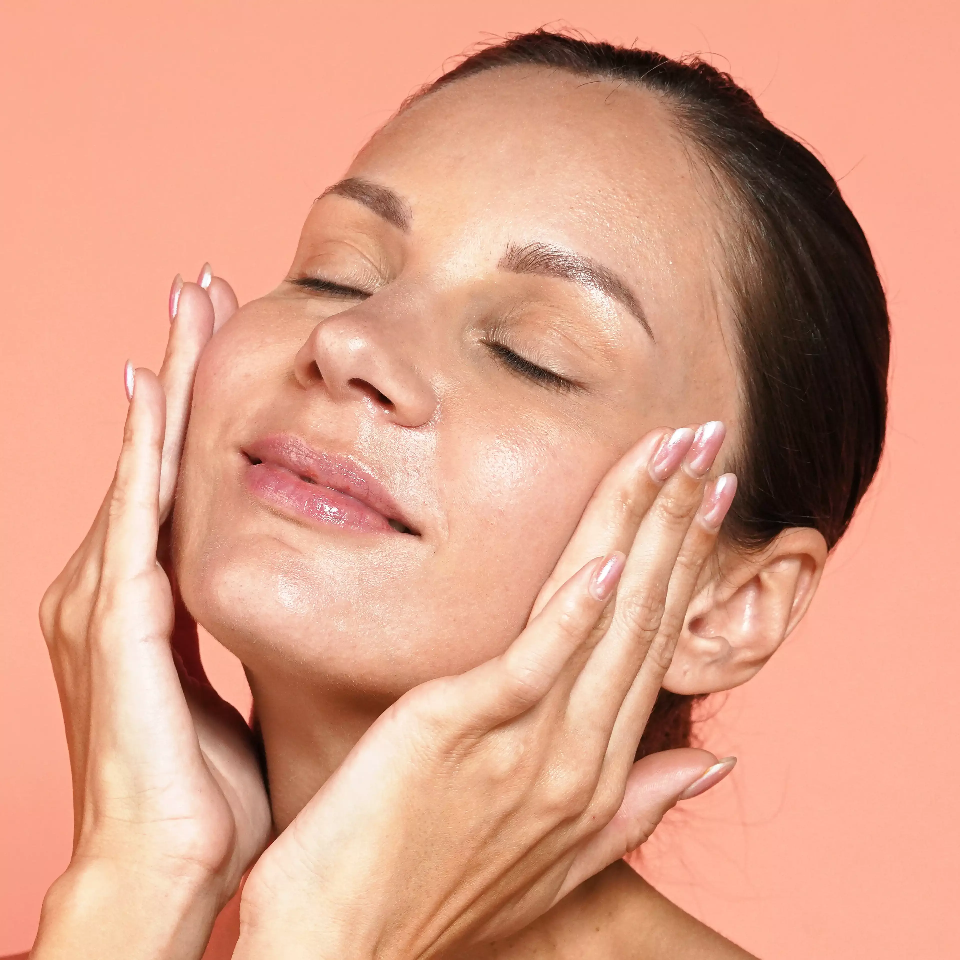 face close with the skin glowing effects