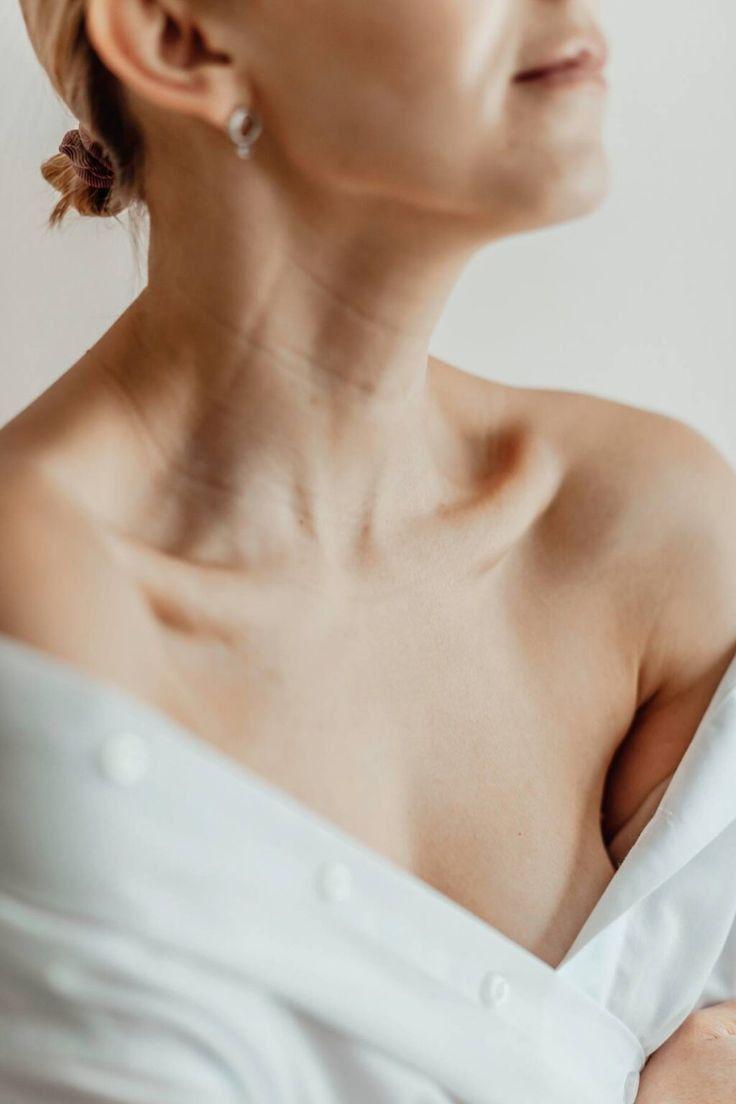Cheek-to-Collarbone Contour
