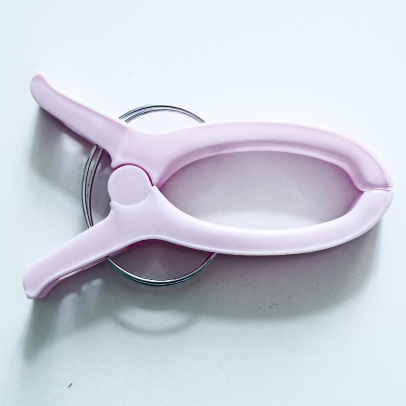 Jumbo Quilting Clamps Instruction Manual MadamSew