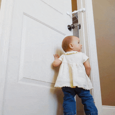 BABY PROOF DOOR LATCH