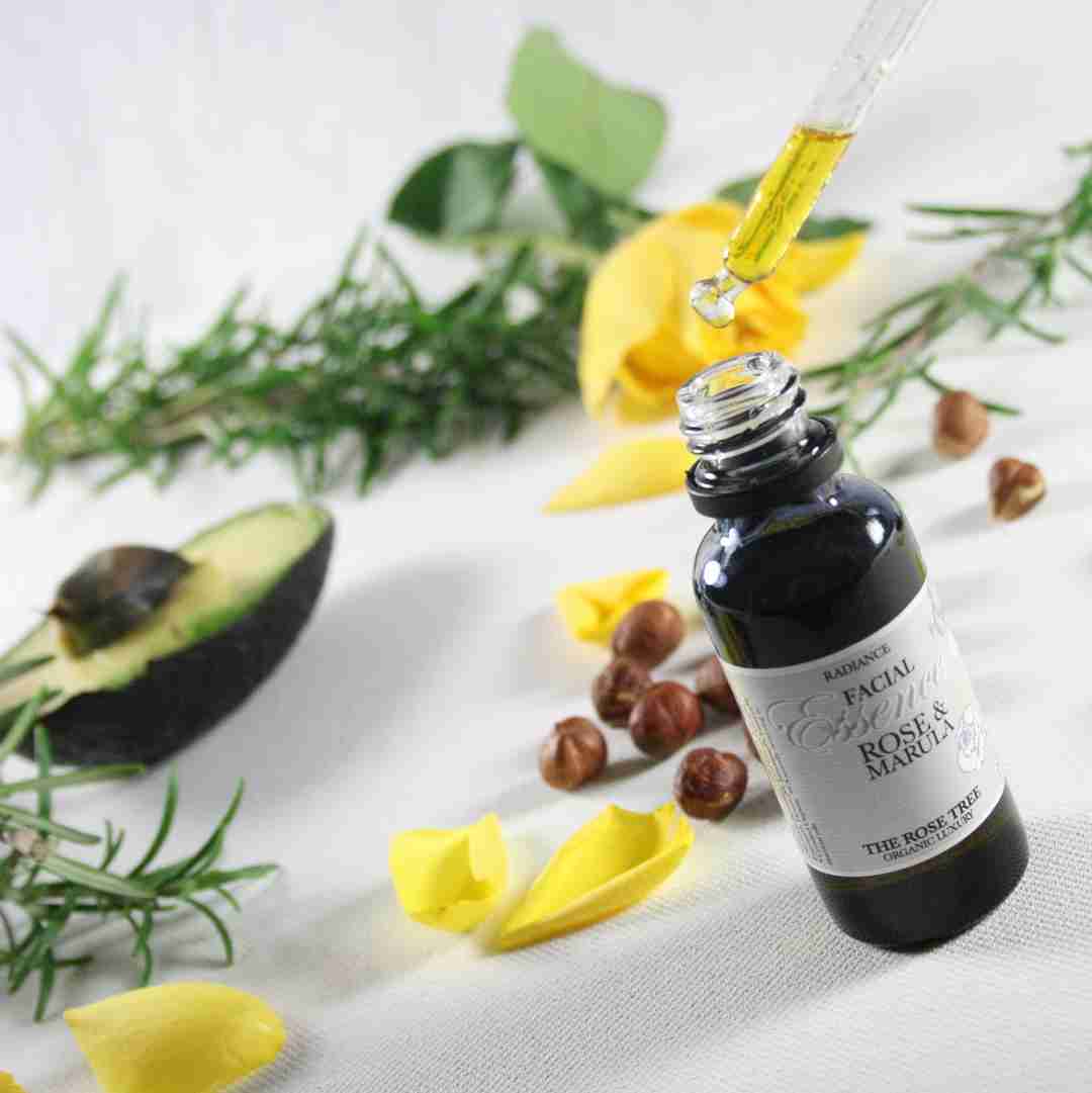 Organic, Natural Face Oil for Oily, Sensitive Skin with Rosehip Oil