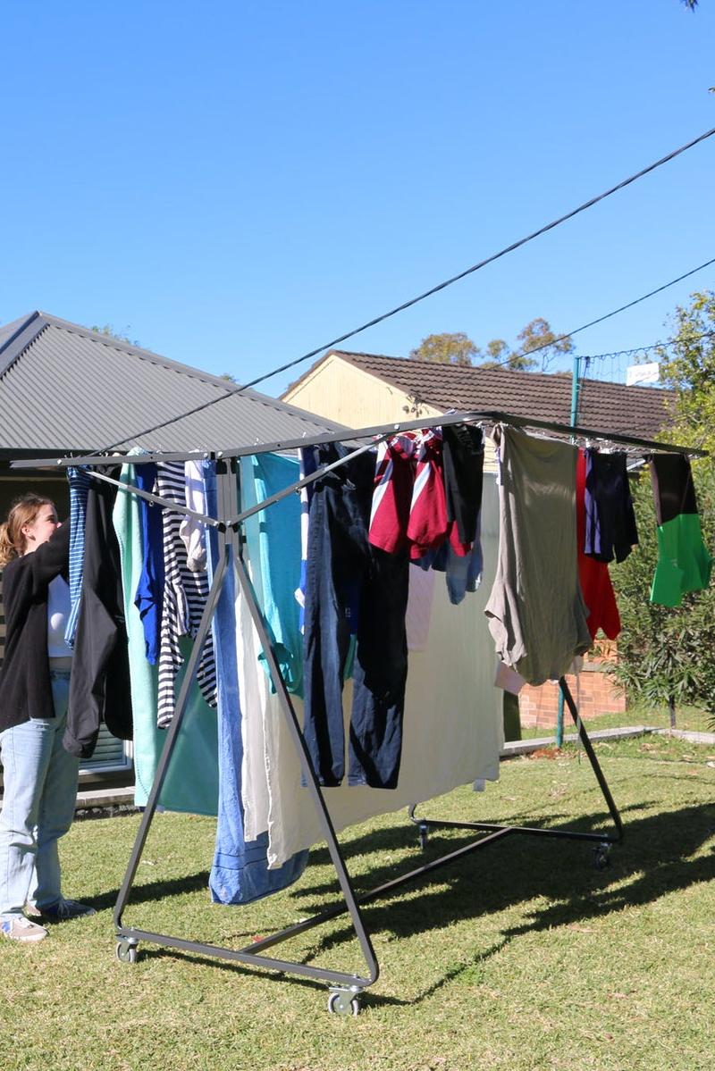 Sunchaser Mobile Clothesline