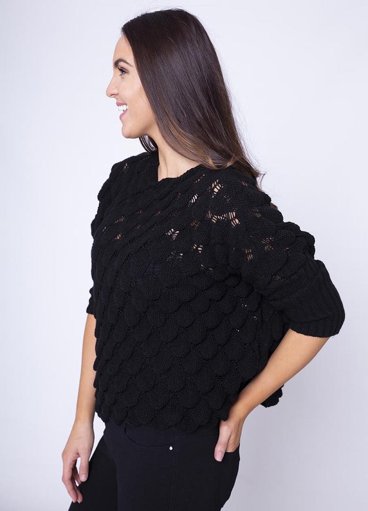 Wave Chunky Jumper in Black