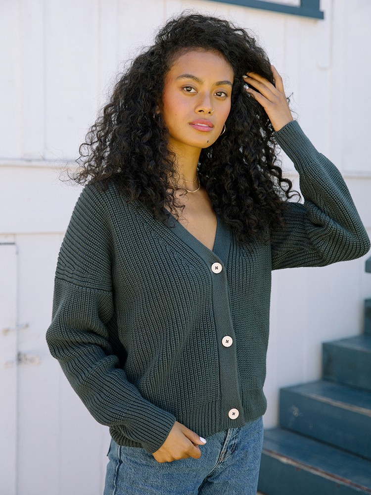 The Shelter Cotton Cardigan: How to Style this Chunky Knit