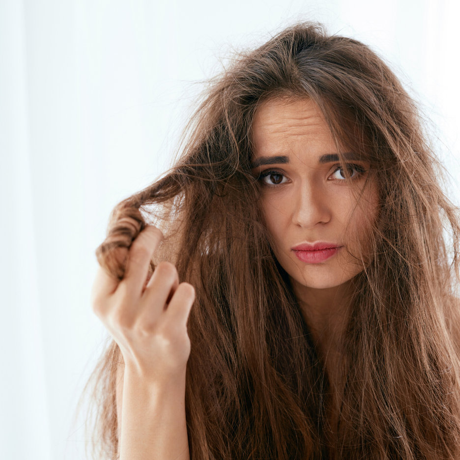 Comment remédier à mon problème de cheveux gras