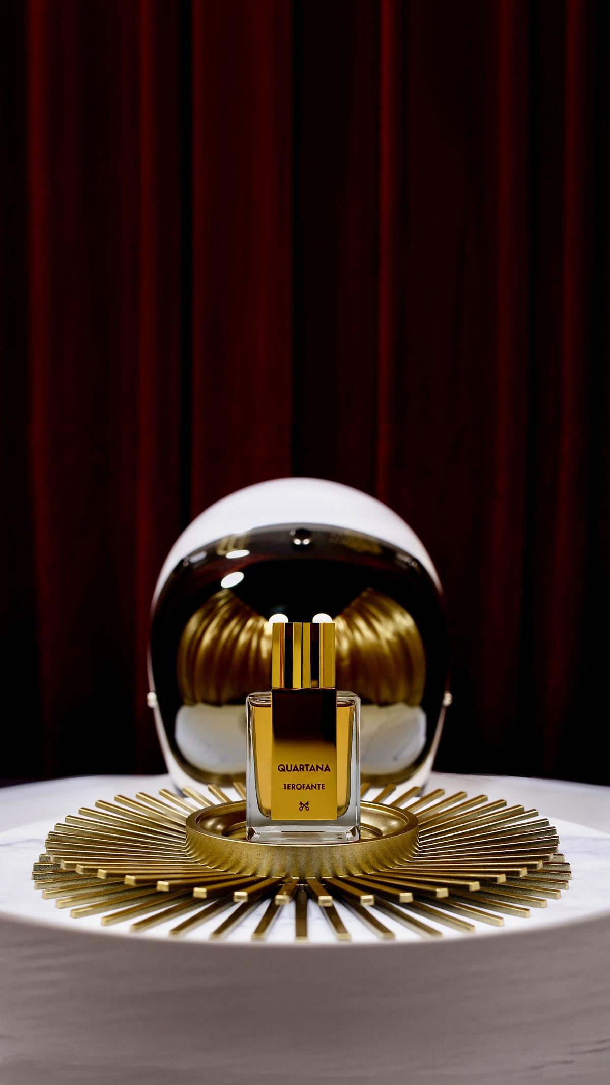 Ierofante Space Helmet