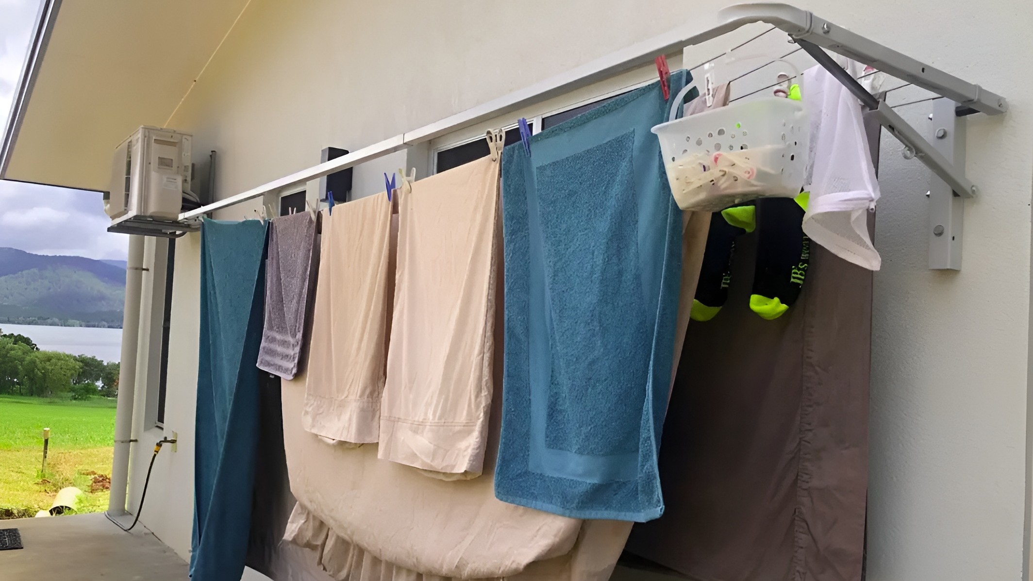 7 Amazing Fold Down Clothes Line for King Sheets in Australia: Maximize Your Drying Space!