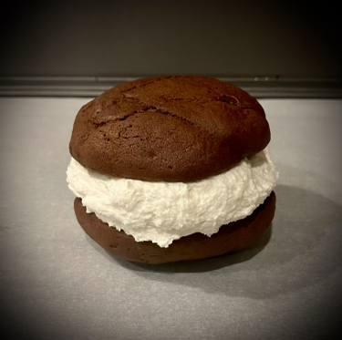 Maine Whoopie Pie