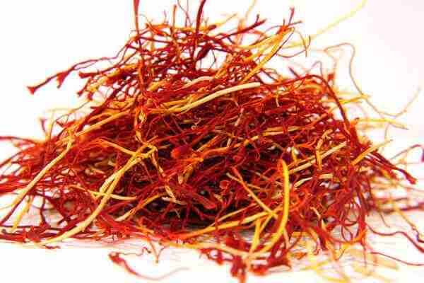 Saffron - iYURA's Kesaradi Oil's Freshly Sourced Skin Brightener 