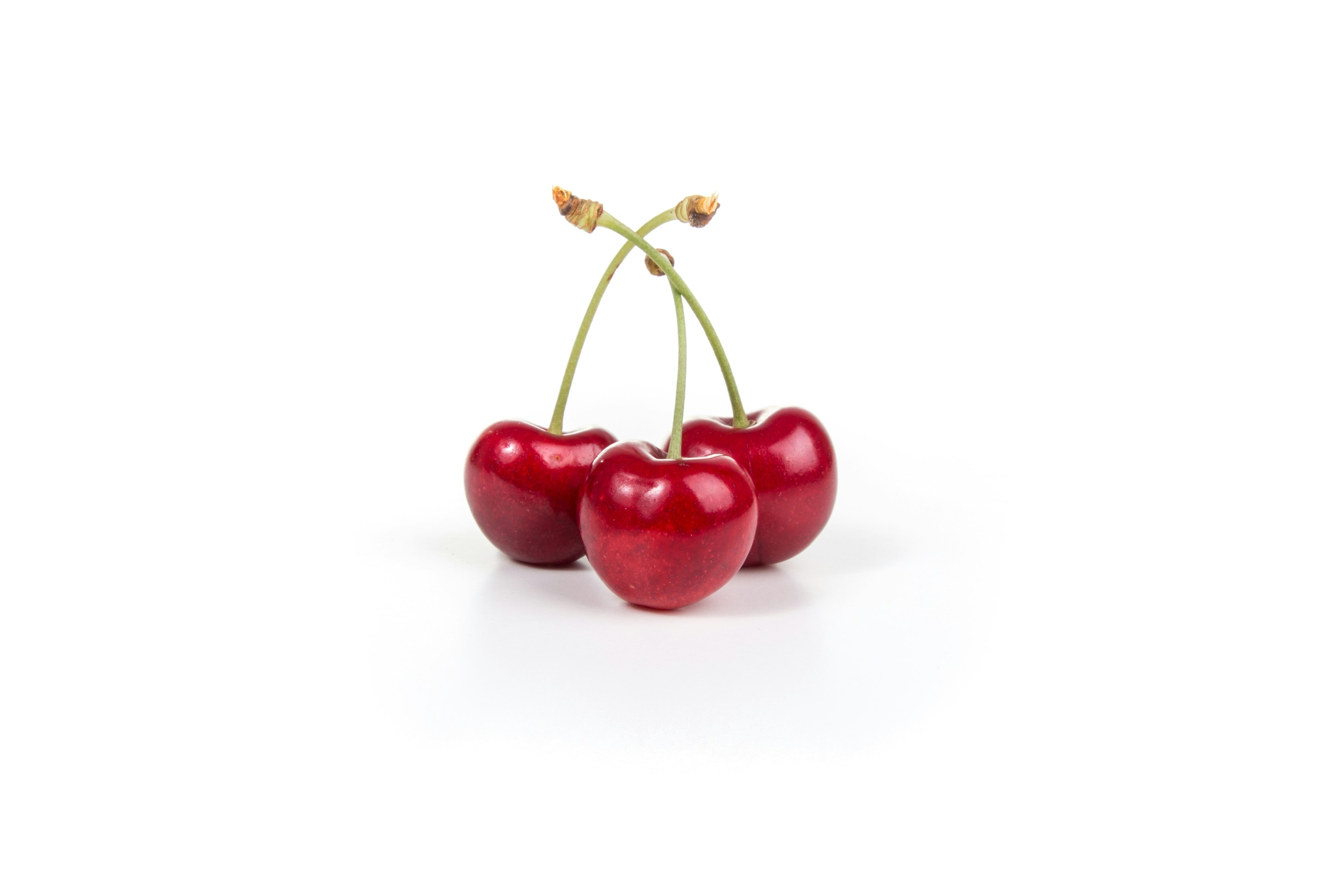 Tart cherries come with recovery-enhancing and performance-boosting benefits for natural athletes.