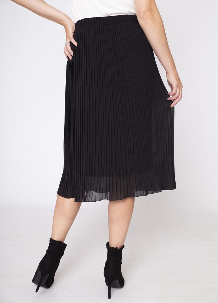 Long Pleat Skirt in Black