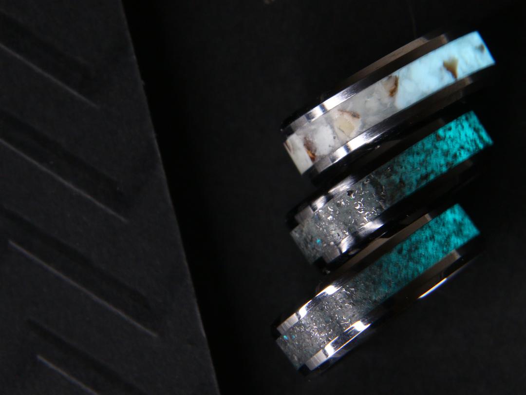 When looking for a wedding band, it is important to consider the finish, and a beveled ring is a great option