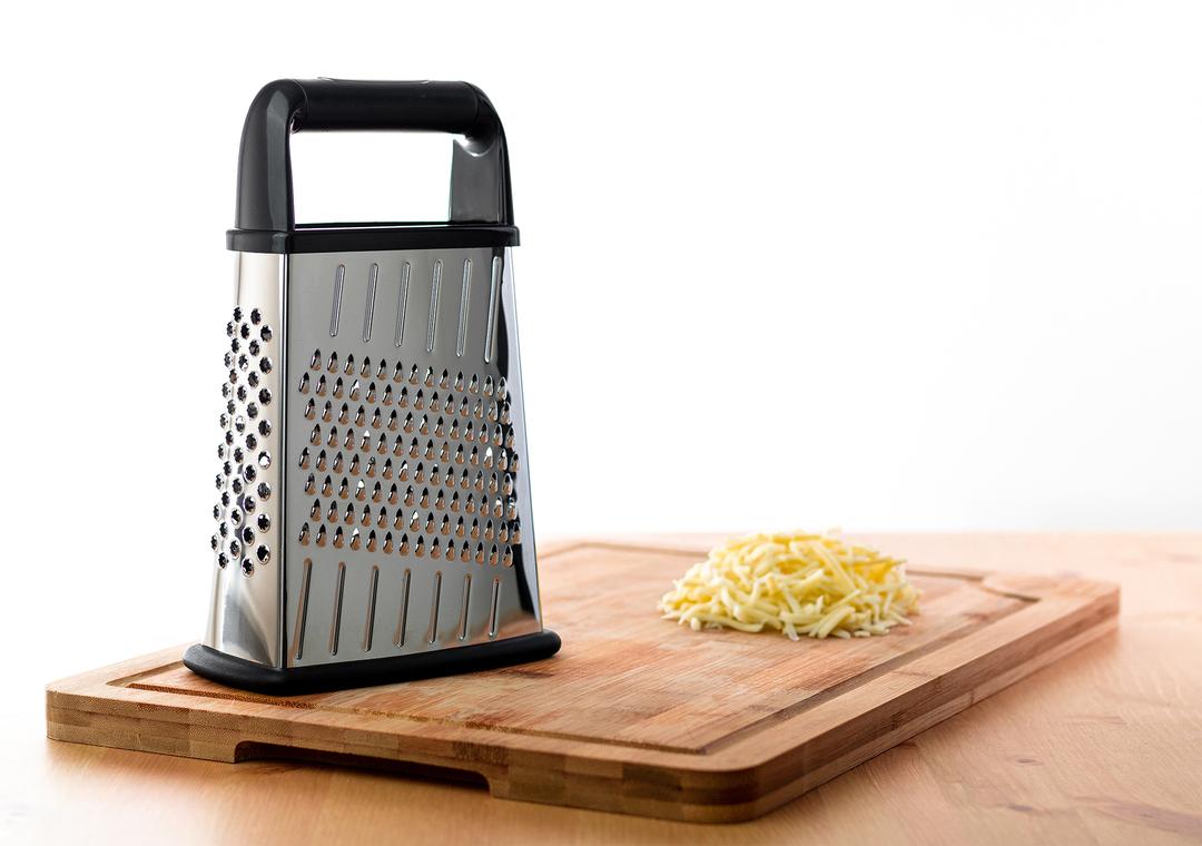 🧀 Cheese Grater 🧀 MultiFunctional 4 in 1 Box Grater Oliver's Kitc