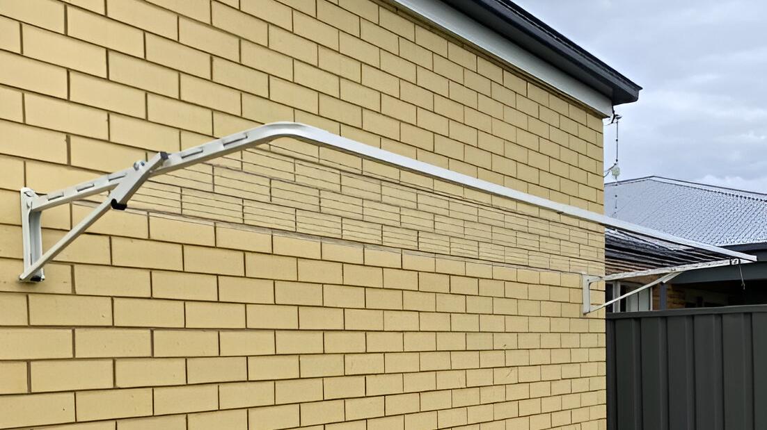 Fold Down Clothes Line for King Sheets: Best 7 Models to Maximise Your Drying Space!