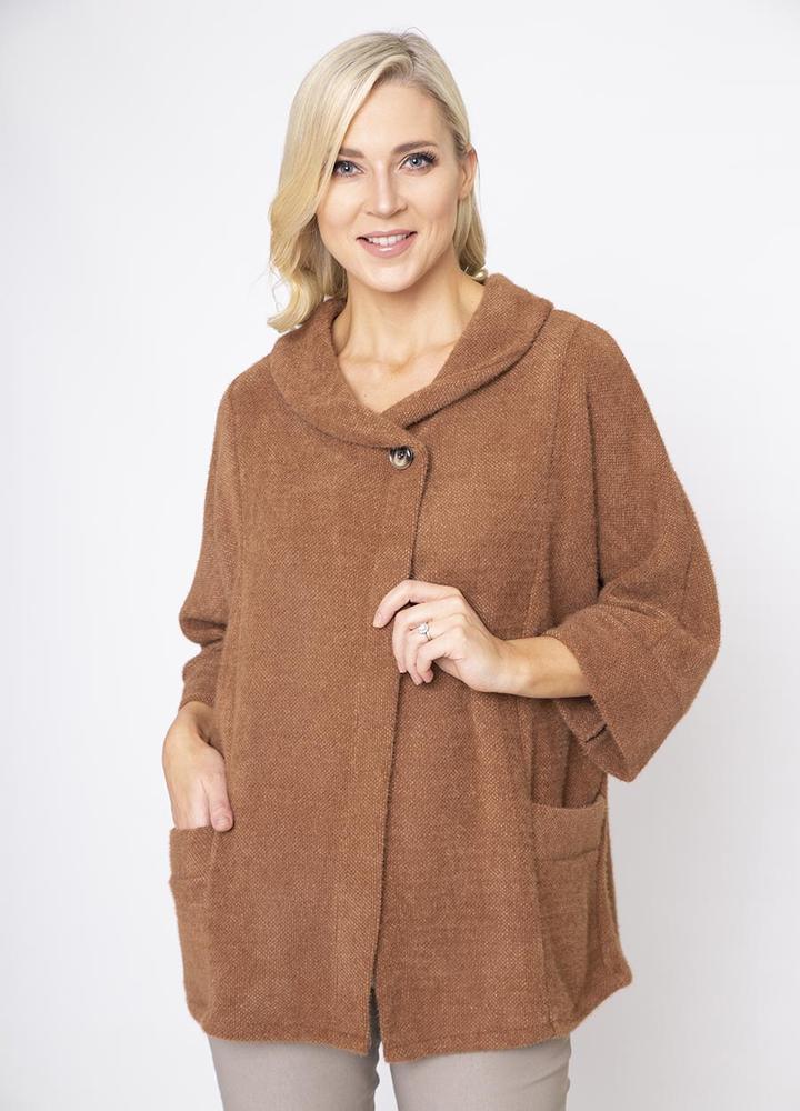 Round Neck 3/4 Sleeve Coat/Cardi in Brown
